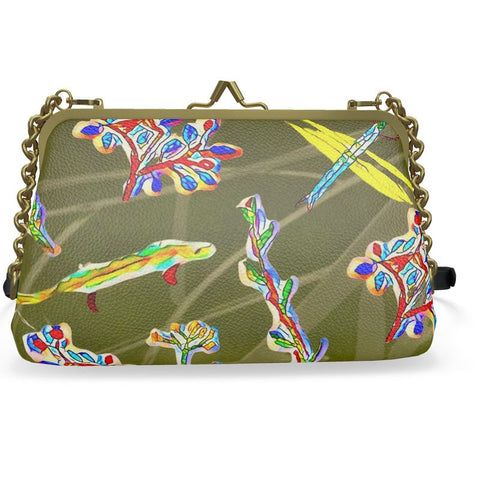 Sue Walker - Kisslock / Gold hardware