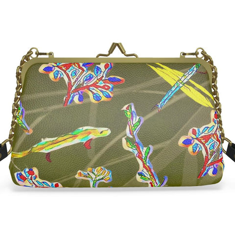 Sue Walker - Kisslock / Gold hardware