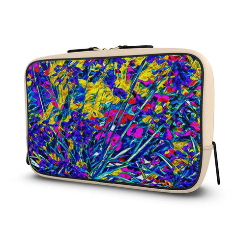 'Agapanthus' Washbag (Cream)