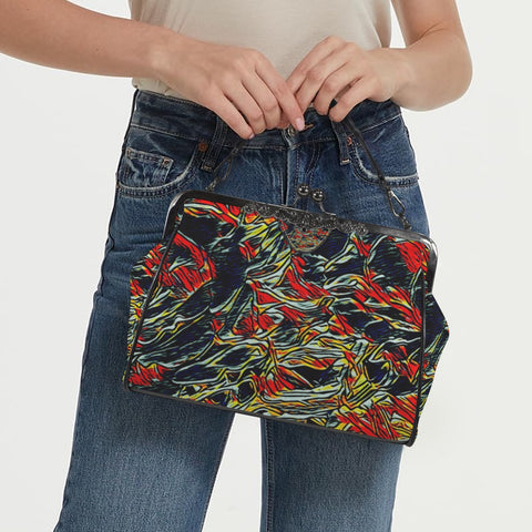 'Earthquake' Faux Leather Kisslock Handbag Crossbody